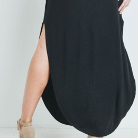 Black Maxi Dress - Picture 6 of 8